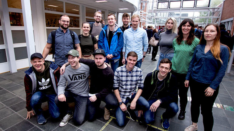 Gruppebilde av noen av ingeniørstudentene i Porsgrunn