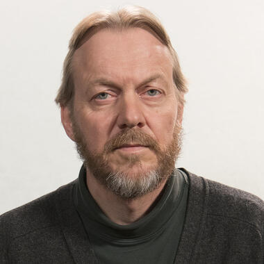 Professor Peter Fjågesund. Portrett