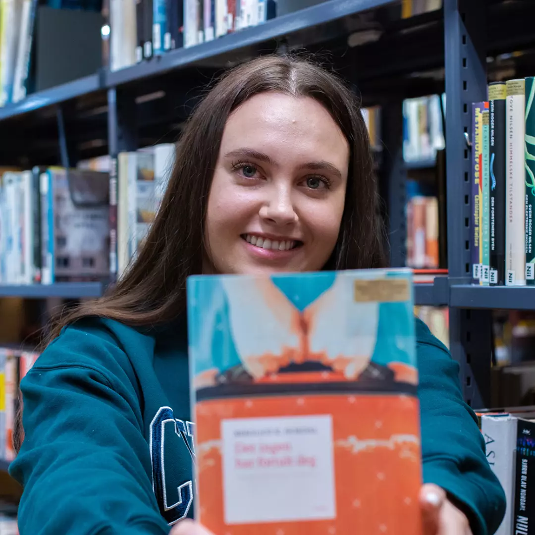 Viktoria Wikstrøm studerer språk og litteratur