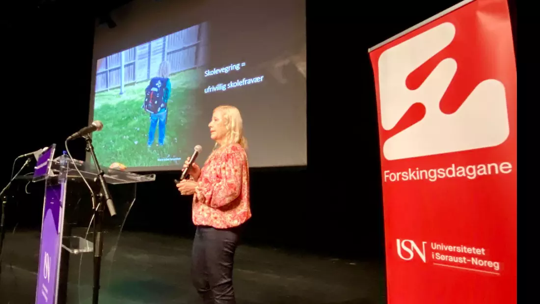 bilde av marie lisbet amundsen på scenen