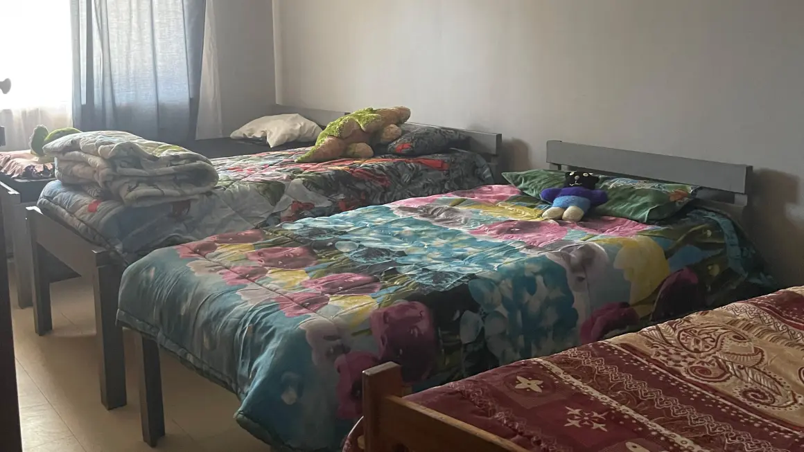 Senger som står på rekke