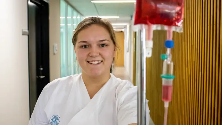 sykepleiestudent tomine