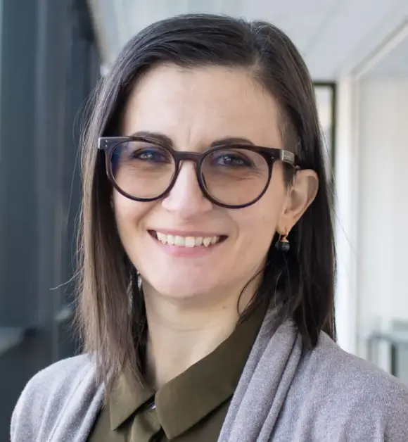 – Stedsutvikling handler også om å skape rom som resonerer med mennesker på et dypere nivå, forteller professor i helsevitenskap Giovanna Calogiuri. Portrettfoto Giovanna Calogiuri
