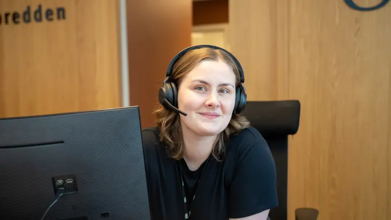 Hanne Aminda Follien ved servicetorget på campus Drammen