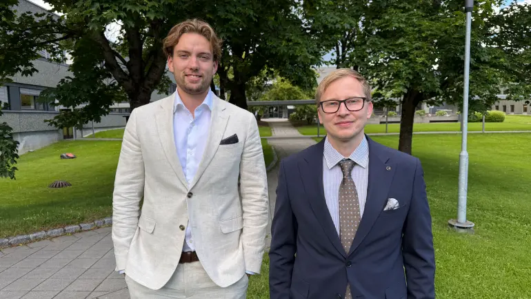 to mannlige barnehagelærere på campus Porsgrunn